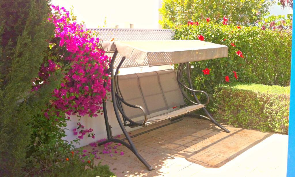 Latchi Beach Front Villa - Private Heated Pool - Amazing Uninterrupted Sea Views Polis Exteriér fotografie